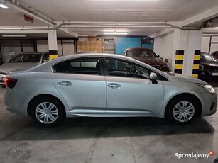 Toyota Avensis 1,8 147KM