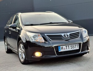 Toyota Avensis III *1.8VVT-i* benzyna* BDB stan* wersja SOL*