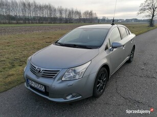 Toyota Avensis Toyota Avensis 1,8 benzyna + LPG, bezwypadkowy