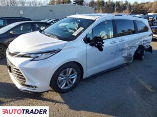 Toyota Sienna 2.0 hybrydowy 2025r. (EXETER)