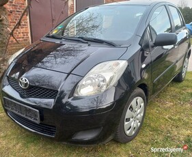 Toyota Yaris 1.3 101KM zadbana