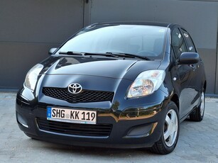 Toyota Yaris II * Z NiEMiEC * BARDZO ŁADNA* klimatyzacja* PO LiFTNGU*