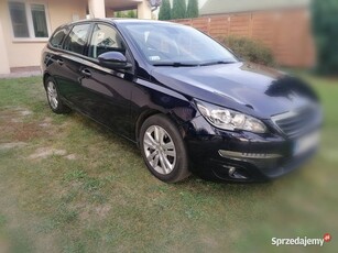 Wypożyczalnia, wynajem auta, samochodu Peugeot 308 1,6 diesel, 2017 rok.