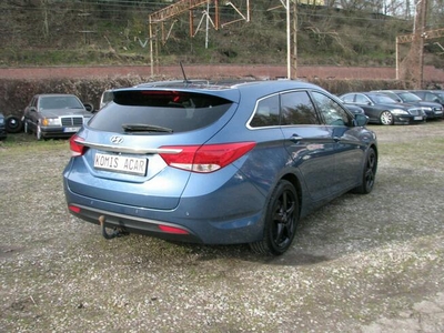 Hyundai i40 1.7CRDi-136km-Serwis-Bezwypa-Keyless-GO-Navi-Kamera-El.klapa-Xenon-PDC