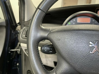 Peugeot 807 2.0 HDI 136KM*Face Lift*PREMIUM*Webasto*Kapitan*8 os*Z NIEMIEC