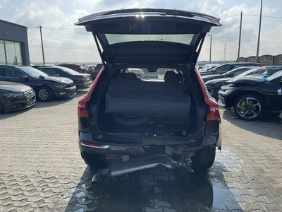 Volvo XC 60 B5 AWD mHev Książka serwisowa