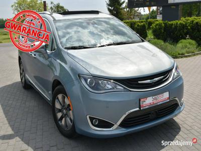 Chrysler Pacifica Platinum 3.6 eHybrid 264KM 2017r. Plug-...