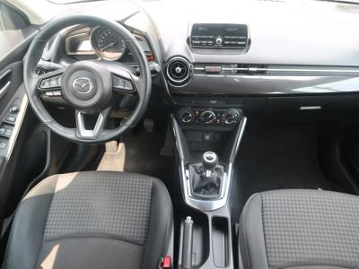 Mazda 2 2019 1.5 16V 25766km ABS klimatyzacja manualna