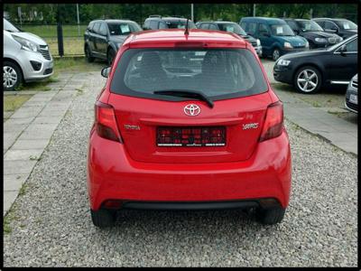 Toyota Yaris 1.3VVT-i 99KM * Alu* kamera * Navi