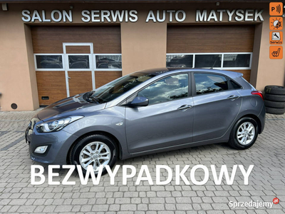 Hyundai i30 1,4 100KM Klimatyzacja Serwis Koła lato/zima II (2012 - 2016)