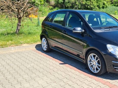 Mercedes Benz B klasa