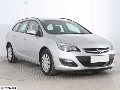 Opel Astra 1.6 113 KM 2015r. (Piaseczno)