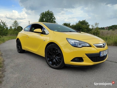 Opel Astra J 2.0 CDTI 165 KM