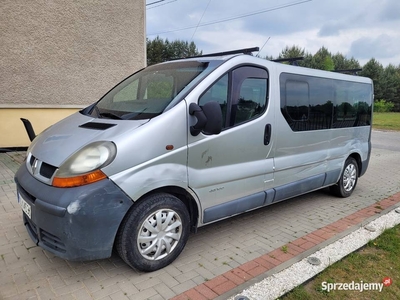 Renault Trafic 2004r, 1.9dci, 9osobowy, klimatyzacja, zarejestrowany