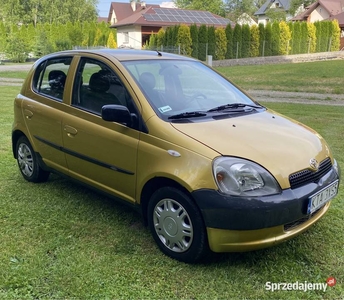 Toyota Yaris 1.0 benzyna 1999r