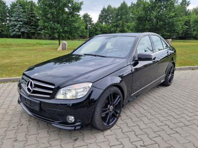 Mercedes c220d 134 tyś km Pakiet AMG 2010r Automat Navi Skóra Zamiana