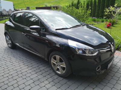 RENAULT CLIO 0.9 TCE LIMITED, mały przebieg, 1 właś. + kom. opon zimow