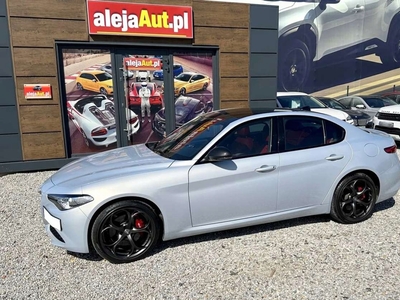 Alfa Romeo Giulia II Sedan Facelifting 2.0 Turbo 280KM 2021