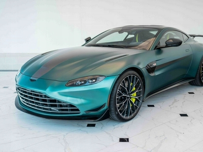 Aston Martin 2022