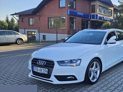 Audi A4 B8 Avant Facelifting 2.0 TDI 143KM 2013