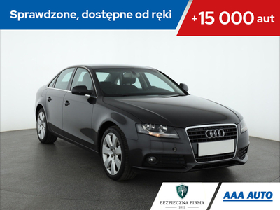 Audi A4 B8 Limousine 2.0 TFSI 180KM 2010