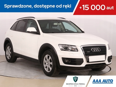 Audi Q5 I SUV Facelifting 2.0 TDI 143KM 2012