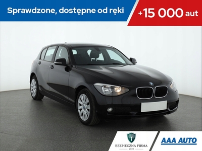 BMW Seria 1 F20-F21 Hatchback 5d 116i 136KM 2014