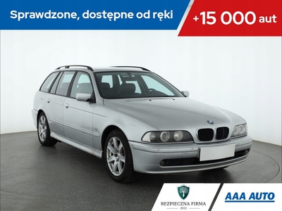 BMW Seria 5 E39 Touring 520 i 24V 170KM 2001