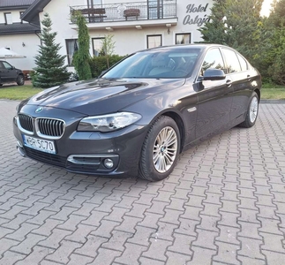 BMW Seria 5 F10-F11 Limuzyna Facelifting 520d 190KM 2015