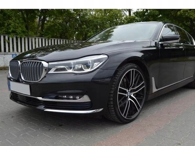 BMW Seria 7 G11-G12 Sedan 740d 320KM 2017