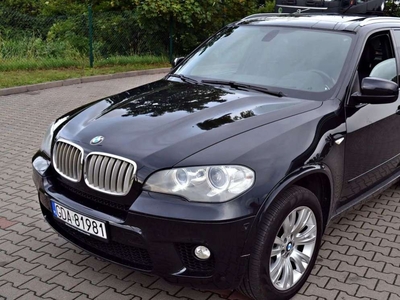 BMW X5 E70 SUV Facelifting xDrive50i 407KM 2012