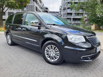 Chrysler Town & Country V 3.6 V6 287KM 2015