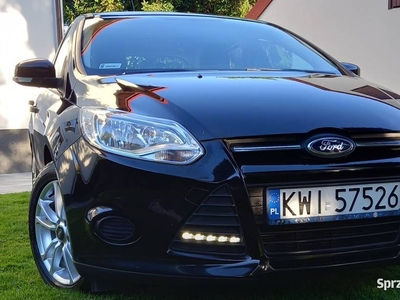 FORD FOCUS 1,6 benzyna