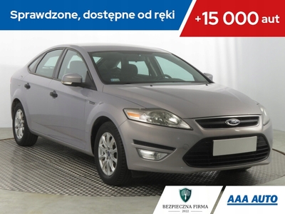 Ford Mondeo IV Hatchback 2.0 Duratec Flexifuel 145KM 2011