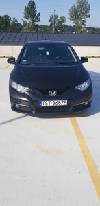 Honda Civic IX Hatchback 5d 1.8 i-VTEC 142KM 2014