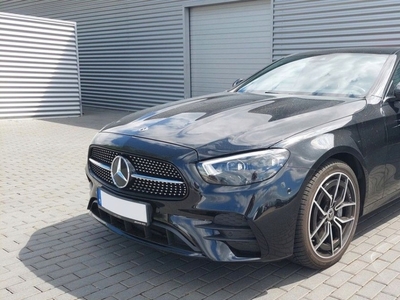 Mercedes Klasa E W213 Limuzyna Facelifting 2.0 E220d 194KM 2021