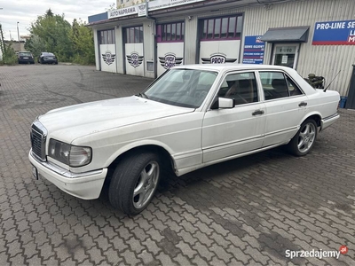 Mercedes w126 300td black smoke