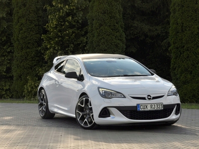 Opel Astra J OPC 2.0 Turbo ECOTEC 280KM 2013