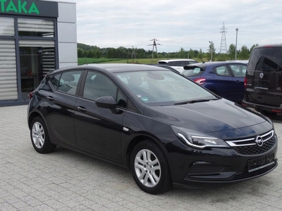 Opel Astra K Hatchback 5d 1.0 Turbo 105KM 2016