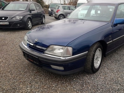 Opel Omega A Sedan 2.6 i 150KM 1992