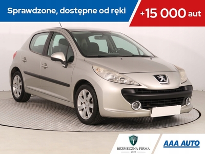 Peugeot 207 Hatchback 5d 1.6 VTi 120KM 2007