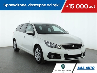 Peugeot 308 II SW Facelifting 1.2 PureTech 130KM 2018