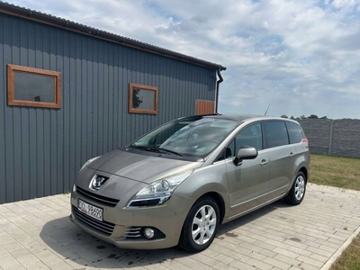 Peugeot 5008 I Minivan 2.0 HDi FAP 150KM 2009