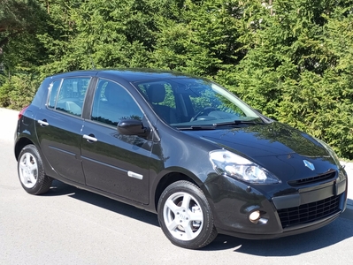 Renault Clio III Hatchback 3d Phase II 1.2 16v 75KM 2012