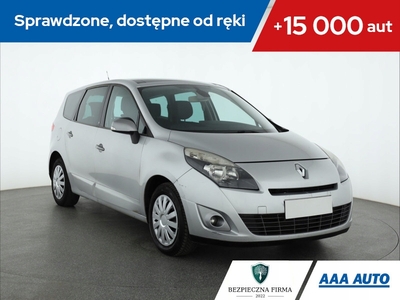 Renault Grand Scenic II Grand Scenic 1.6 dCi S&S eco2 130KM 2011