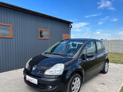 Renault Modus Hatchback 1.2 i 16V 75KM 2008