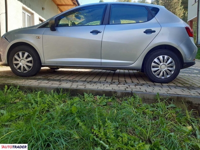 Seat Ibiza 1.2 benzyna 70 KM 2010r. (pcim)