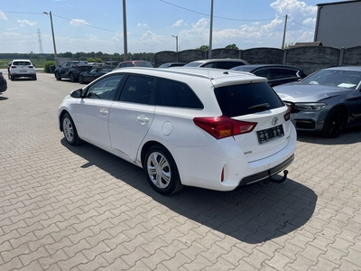 Toyota Auris II Touring Sports Valvematic 130 132KM 2014