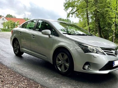 Toyota Avensis III Sedan Facelifting 2015 1.8 Valvematic 147KM 2015