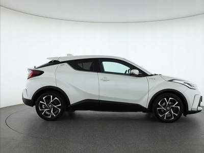 Toyota C-HR I Crossover Facelifting 2.0 Hybrid Dynamic Force 184KM 2020